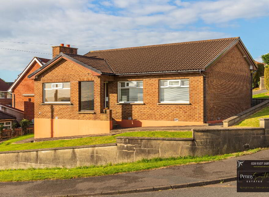 2 Morstan Park, Newtownards, BT23 8LL photo