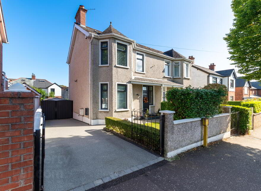 225 Cavehill Road, Belfast, BT15 5BQ photo