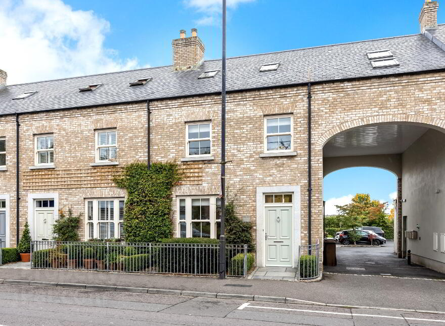 3 Orchard Mews, Royal Hillsborough, BT26 6GR photo