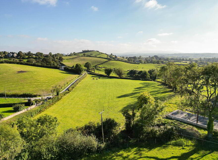 Site @, 17A Hillside Road, Ballynahinch, BT24 8UL