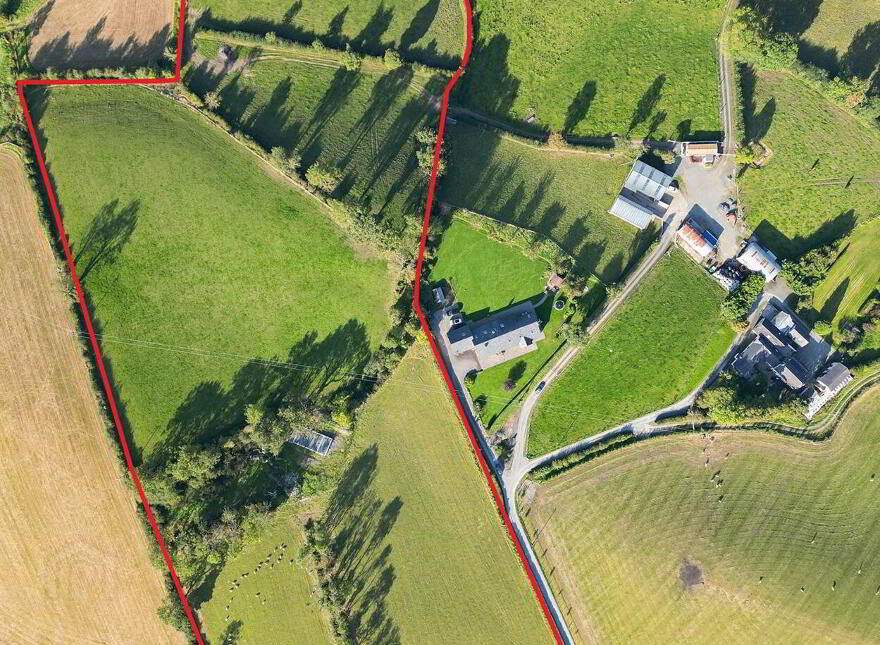 Site @, 17A Hillside Road, Ballynahinch, BT24 8UL