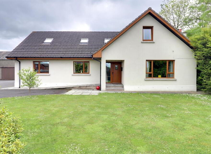 23a Manse Road, Carrowdore, BT22 2EY photo