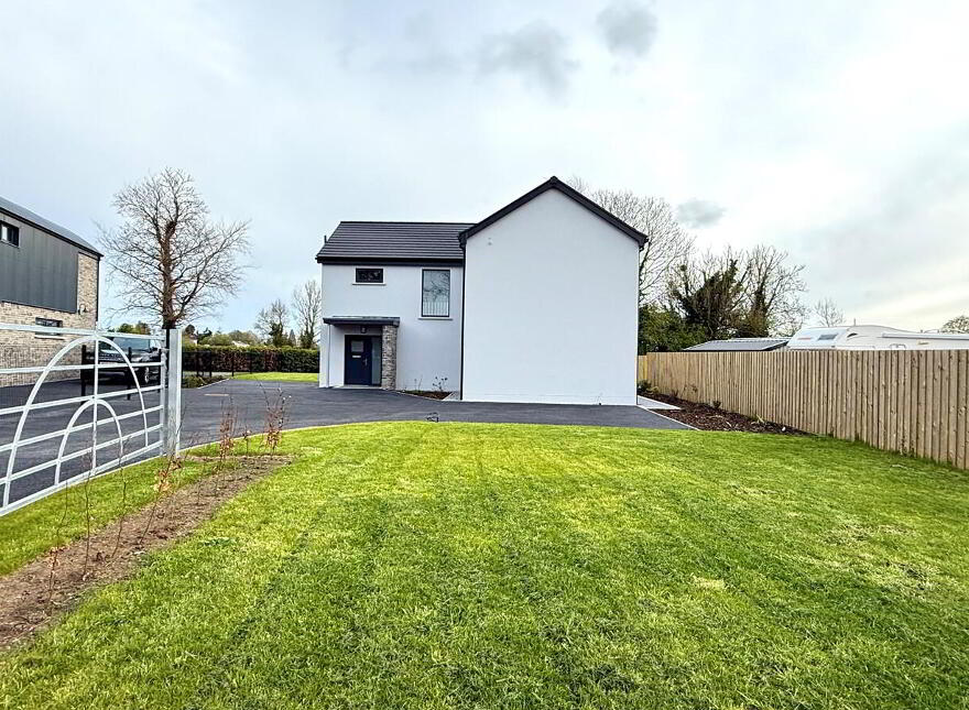 29 Bleary Road, Portadown, BT63 5NE