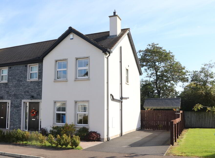 10 Annaghmore Meadows, Coalisland, Dungannon, BT71 4UL photo