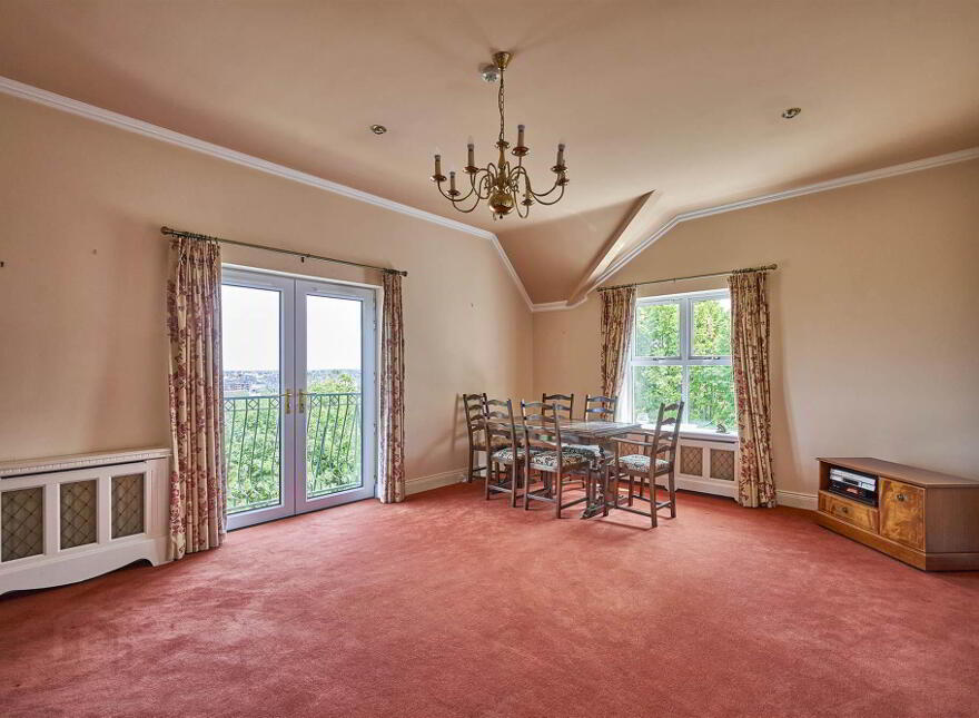 Apt 7 Avoca House, 83 Princetown Road, Bangor, BT20 3TD