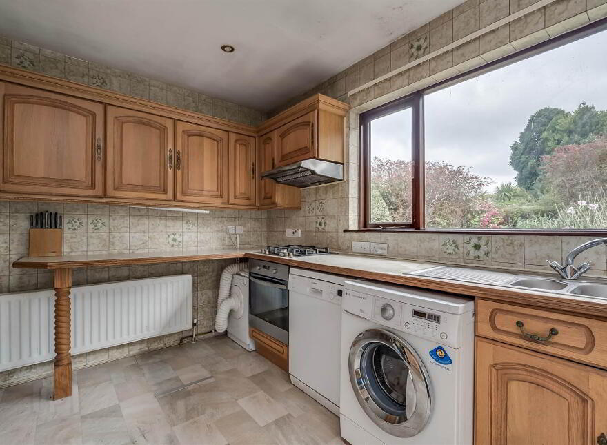 12 Tudor Oaks, Holywood, BT18 0PA