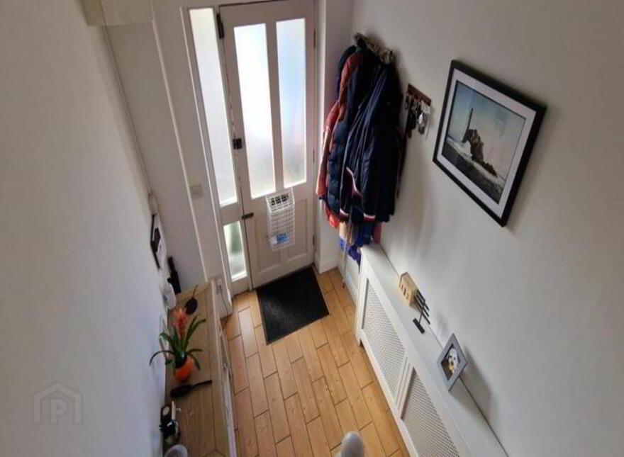 14 Silver Springs, Watergate Street, Bandon
