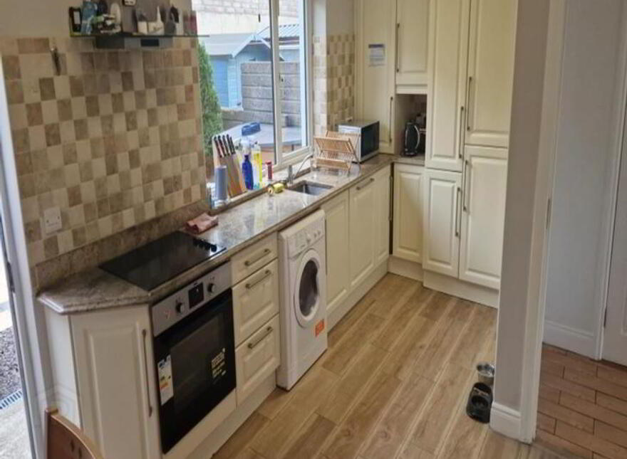 14 Silver Springs, Watergate Street, Bandon