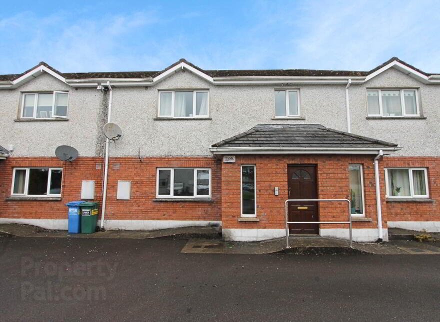 105c Carrig Rua, Nenagh, E45F638 photo