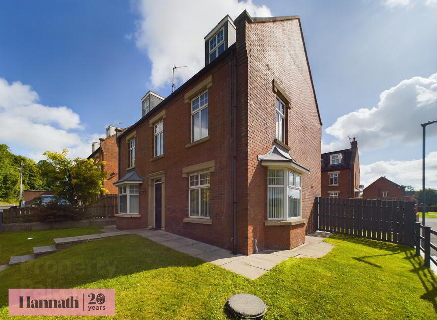 3 Boconnel Court, Lurgan, Craigavon, BT66 6GA photo