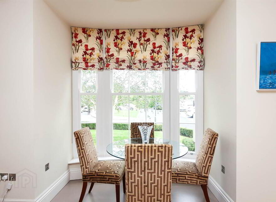 Apt 1, 7 Broomhill Lane, Off Hillside Park, Malone, South, Belfast, BT9 5LB