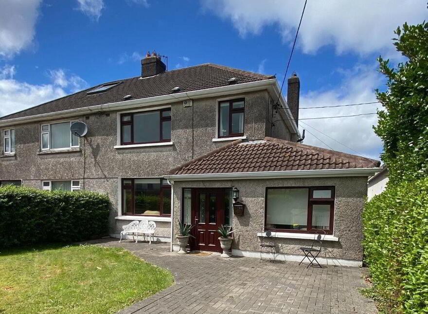 12 Kilbrack Lawn, Skehard Road, Blackrock, Cork photo