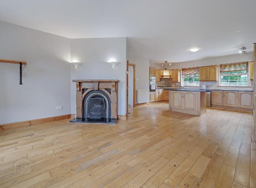 Ards Little, Ballyare, Ramelton, F92PW99