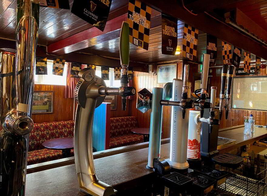 McCormacks Bar, The Corner House, Ballyragget, R95HX63