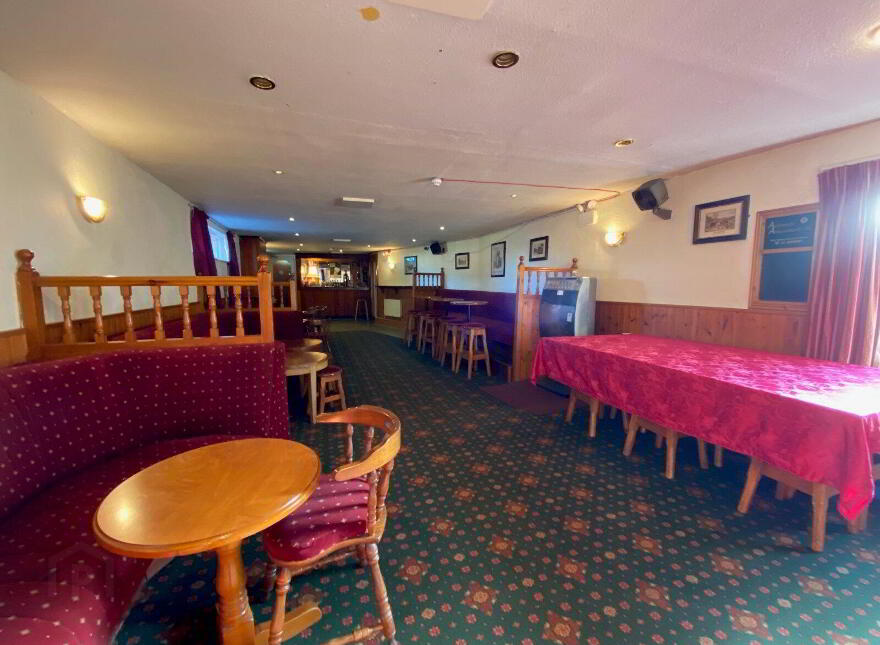 McCormacks Bar, The Corner House, Ballyragget, R95HX63