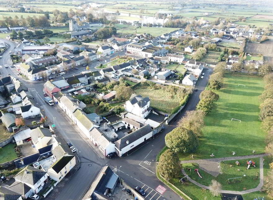 McCormacks Bar, The Corner House, Ballyragget, R95HX63