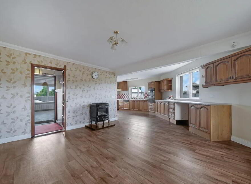 The Bungalow, Main Street, Newtowncunningham, F93E36H