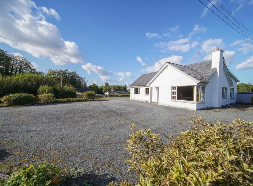The Bungalow, Main Street, Newtowncunningham, F93E36H