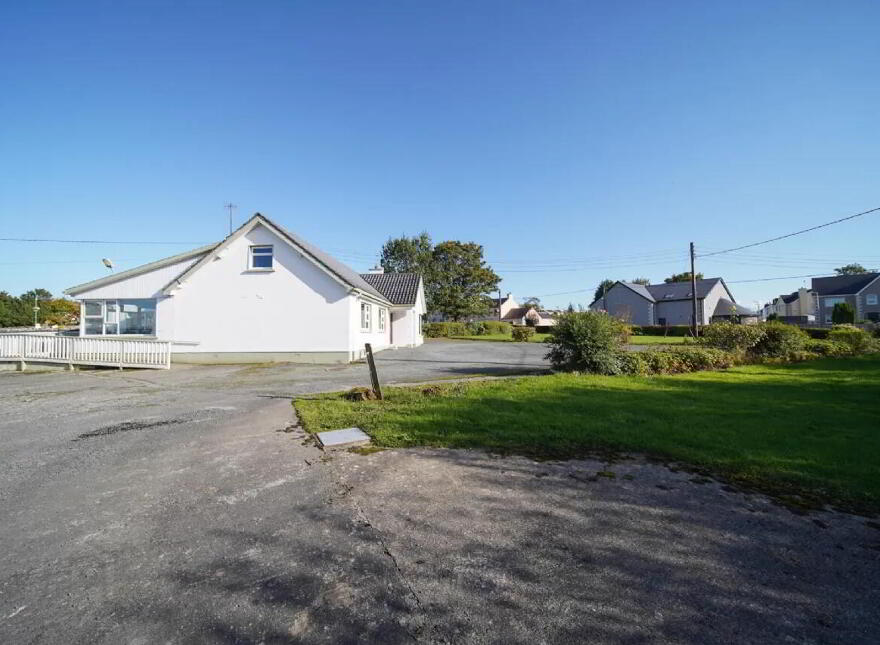 The Bungalow, Main Street, Newtowncunningham, F93E36H