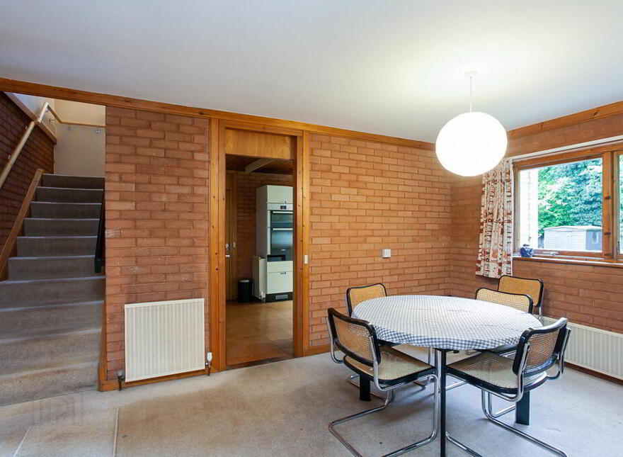 13 Edenvale Park, Dunmurry, Belfast, BT17 0EJ