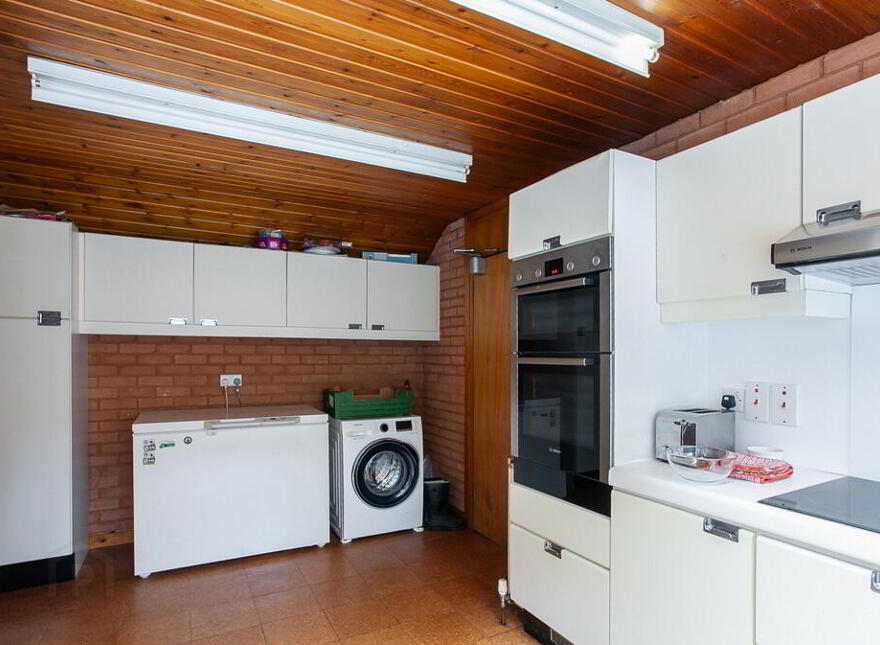 13 Edenvale Park, Dunmurry, Belfast, BT17 0EJ