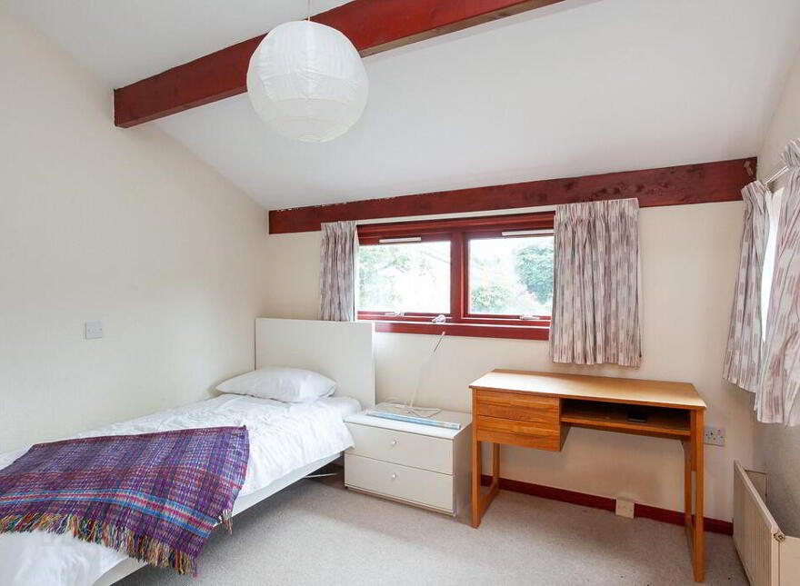 13 Edenvale Park, Dunmurry, Belfast, BT17 0EJ