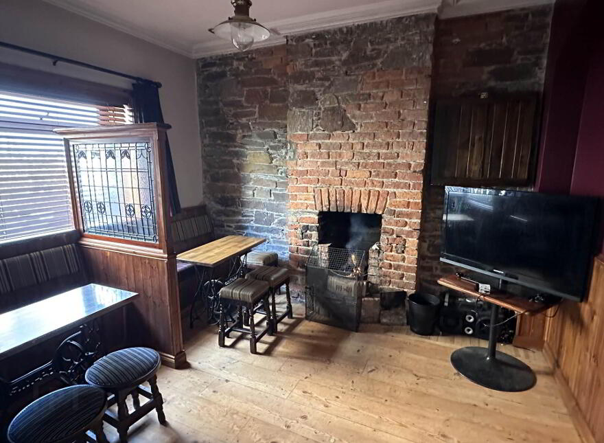 Trawlerman Bar, James Street, Moville, F93EW70