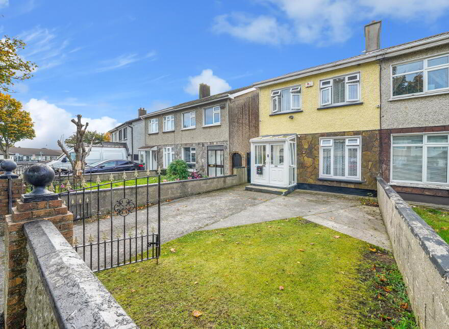 79 Suncroft Drive, Tallaght, Dublin, D24R6P2 photo