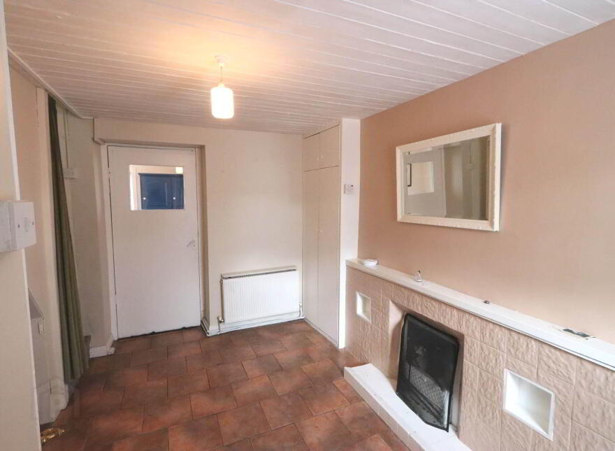 8 Emly Road, Hospital
