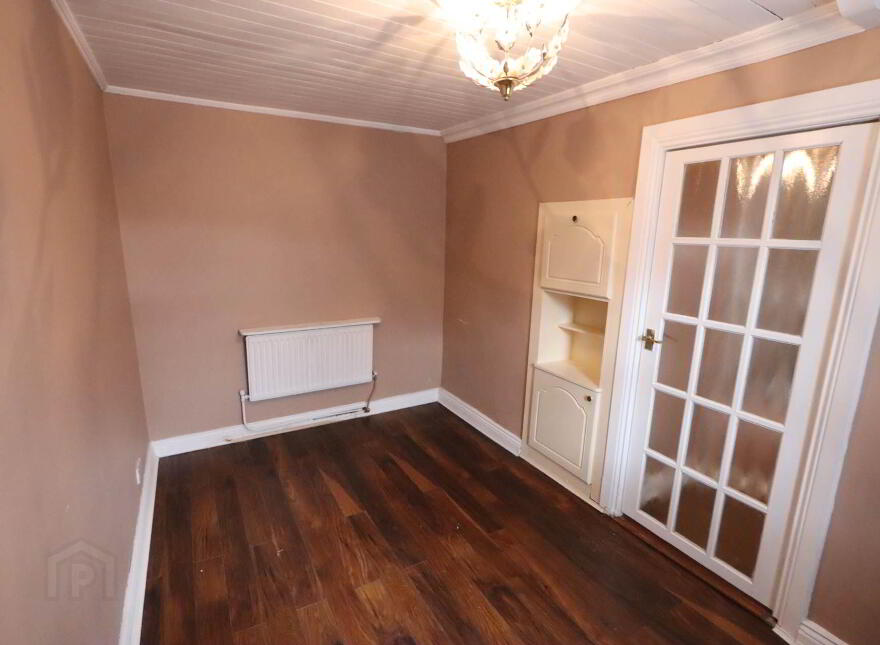 8 Emly Road, Hospital