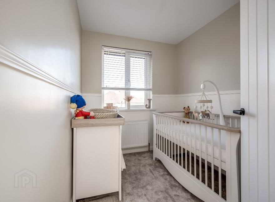5 Lyndhurst Grove, Belfast, BT13 3PE