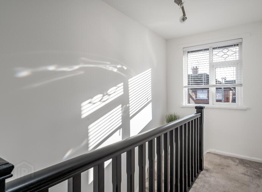 5 Lyndhurst Grove, Belfast, BT13 3PE