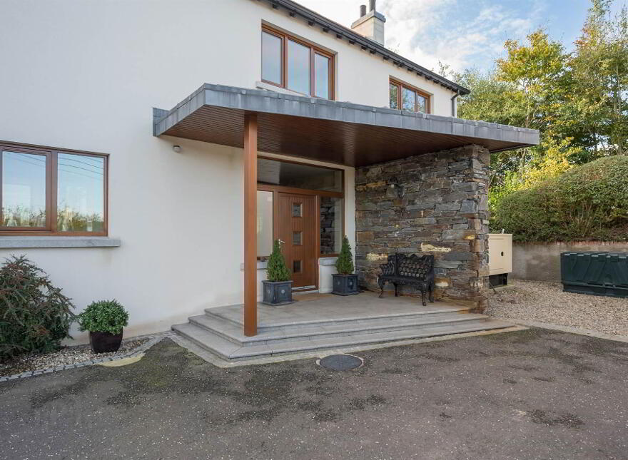 'The Well House', 21 Fort Road, Ballylesson, Drumbo, Belfast, BT8 8LX