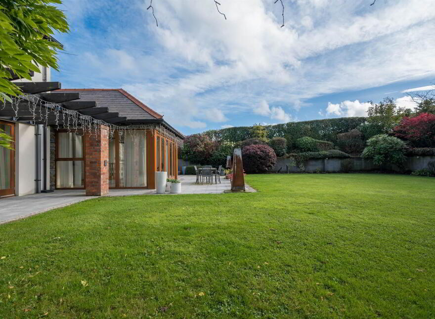 'The Well House', 21 Fort Road, Ballylesson, Drumbo, Belfast, BT8 8LX