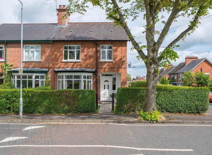 28 Sharman Road, Stranmillis, Belfast, BT9 5FW photo