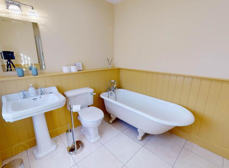 85 Lough Erne Golf Village, Lough Erne Golf Resort, Enniskillen, BT93 7FA