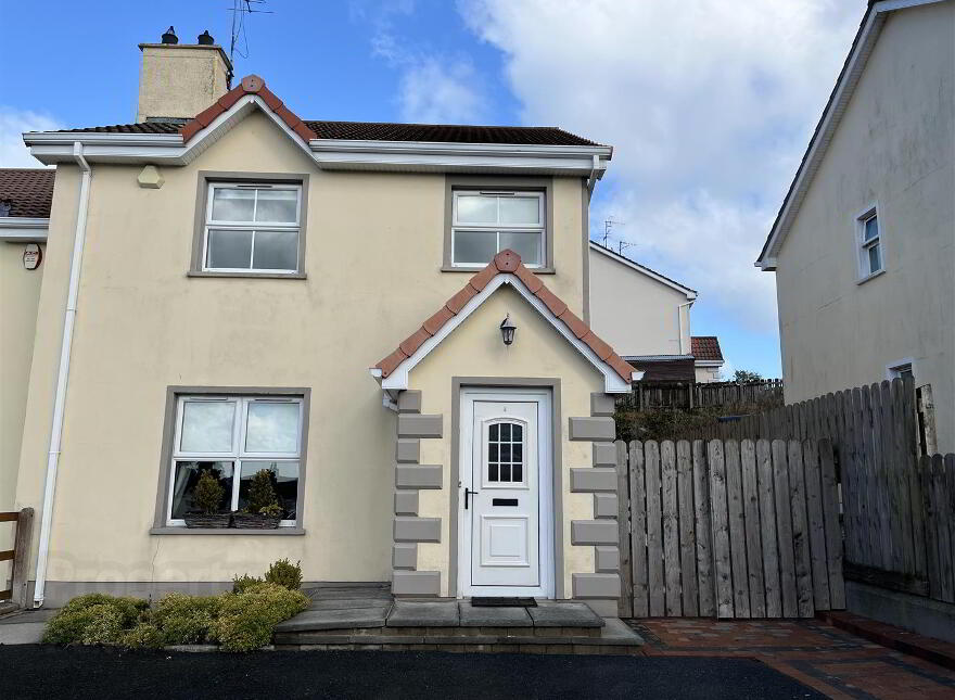 27 Lisgarvagh, Lislea, Newry, BT35 9JZ photo