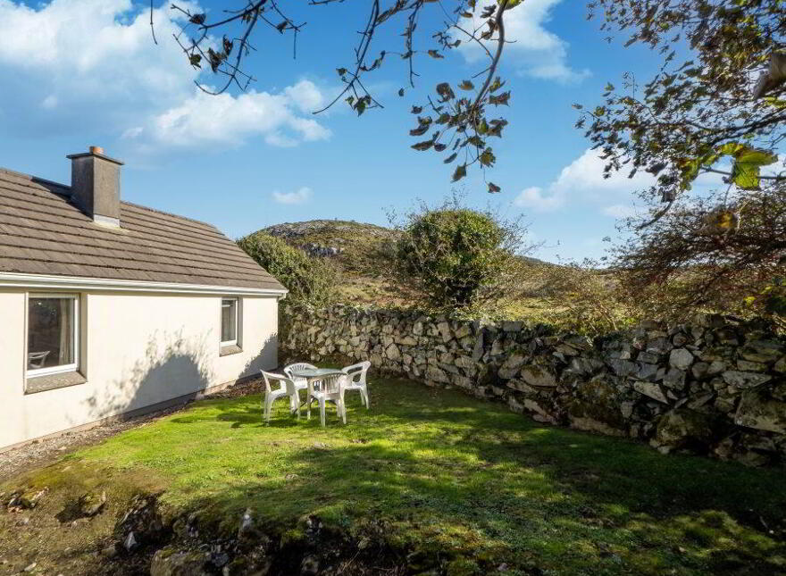 10 Aillebrack Cottages, Connemra, Ballyconneely, H71AF59