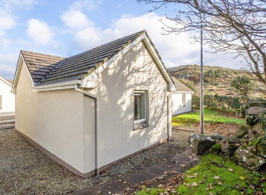 10 Aillebrack Cottages, Connemra, Ballyconneely, H71AF59