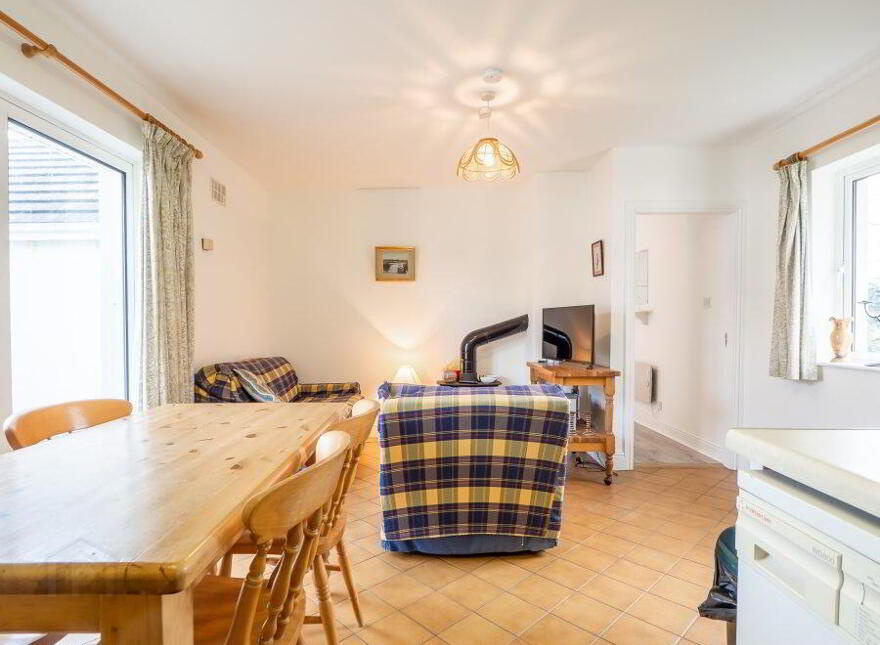 10 Aillebrack Cottages, Connemra, Ballyconneely, H71AF59