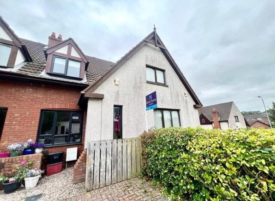 62 Greer Park Heights, Belfast, BT8 7YG photo