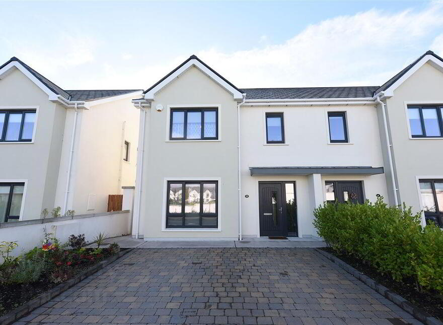 3 The Drive, Elmbury, Carrigtwohill photo