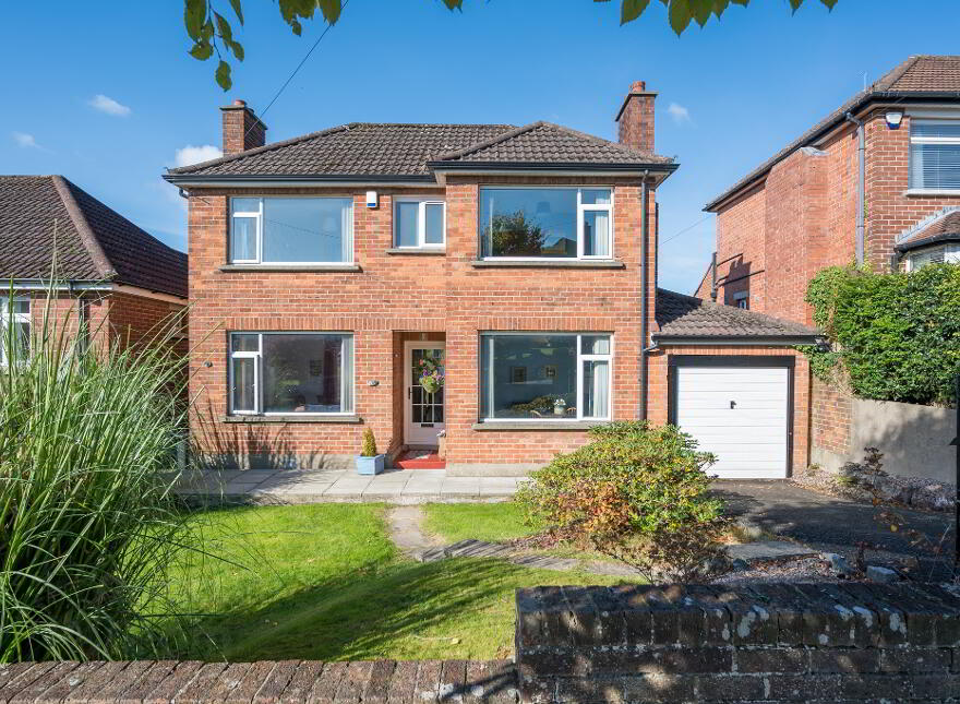 19 Lenaghan Park, Belfast, BT8 7JA photo