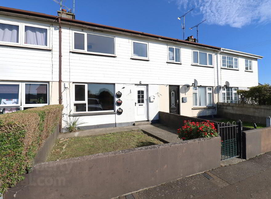 6 Donard Crescent, Annalong, BT34 4RS photo