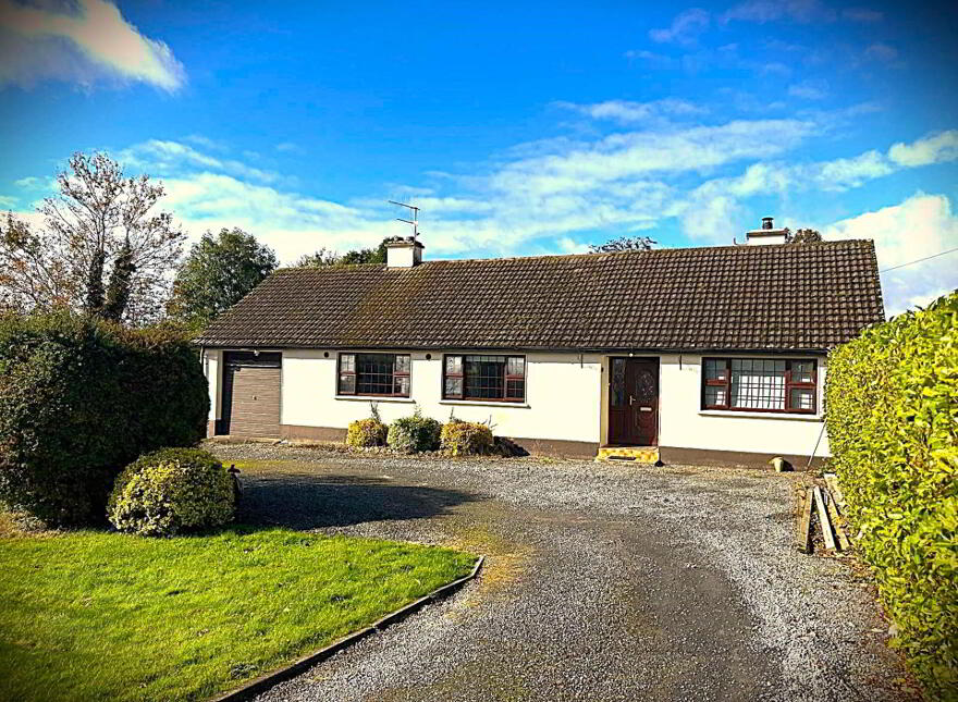 Garrymona, R, K Walsh Island, Geashill, Tullamore, R35K1E5 photo