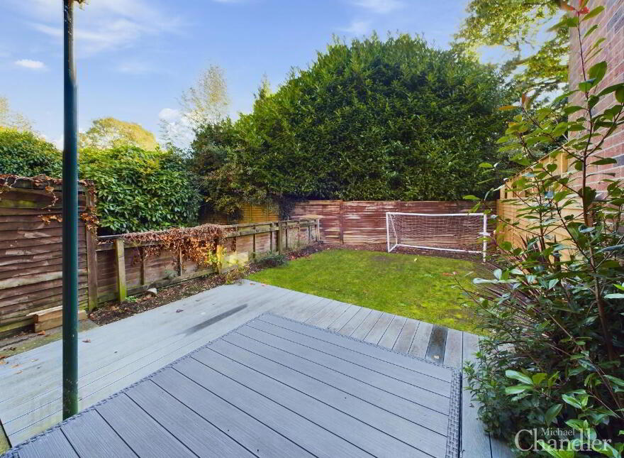 6 Balmoral Mews, Belfast, BT9 6NU
