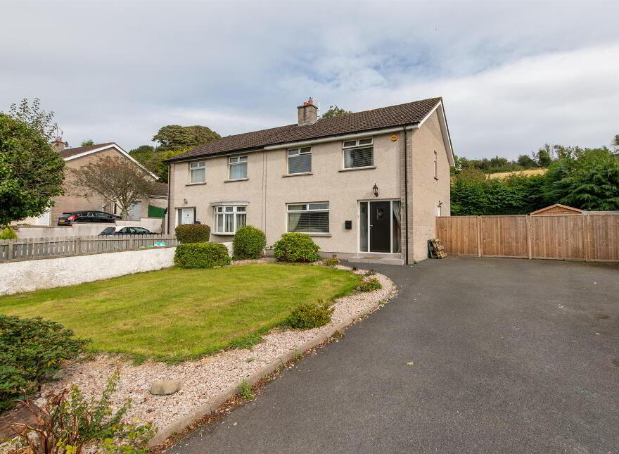 26 Vianstown Road, Downpatrick, BT30 6EE photo