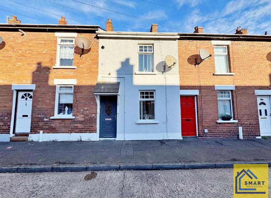 17 Castlereagh Parade, Belfast, BT5 5GT photo