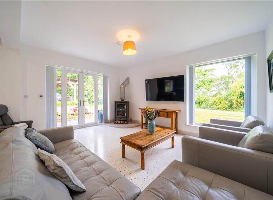 235a Millisle Road, Donaghadee, BT21 0LN