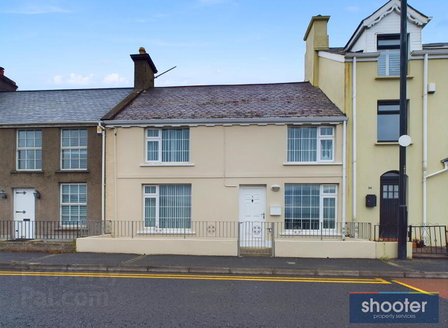 53 Seaview, Warrenpoint, Newry, BT34 3NJ photo